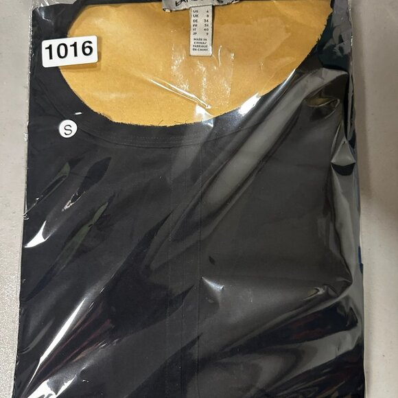 Lands’ End Black Vintage Blouse WMNS 4 Crew Neck Pullover Top Office Chic - Picture 12 of 12